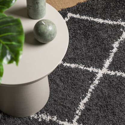 Shaggy Rug PAMPLONA High Pile Modern Black and Cream 120x170 cm