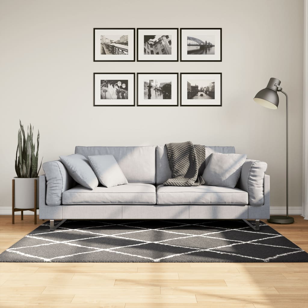 Shaggy Rug PAMPLONA High Pile Modern Black and Cream 120x170 cm