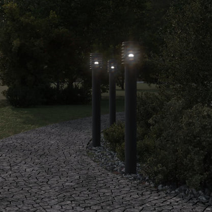 Outdoor Floor Lamp with Outlet Black 110cm Stainless Steel